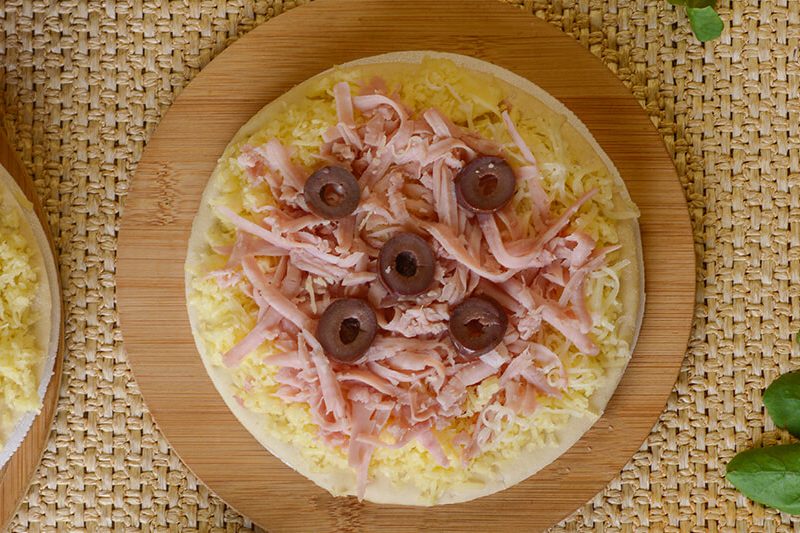 Pizza-brotinho-de-presunto-e-queijo-3-